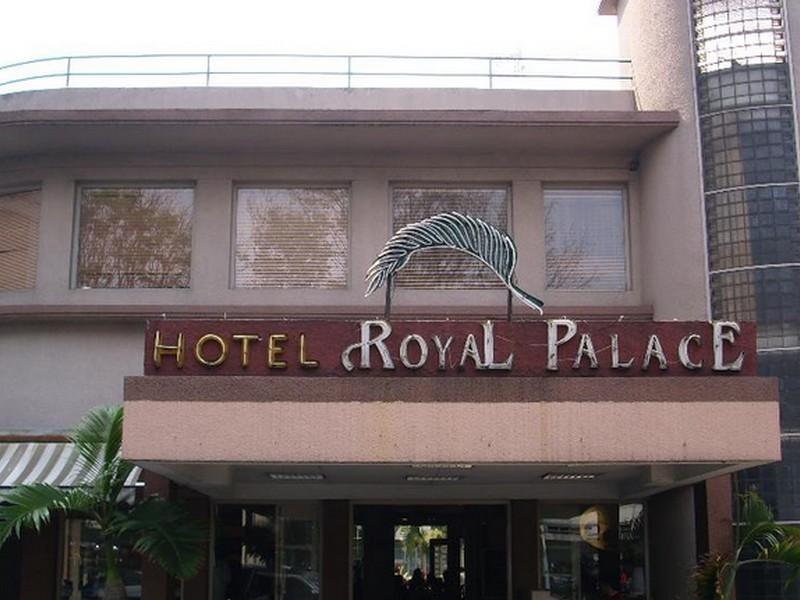 Hotel Royal Palace Bandung Luaran gambar
